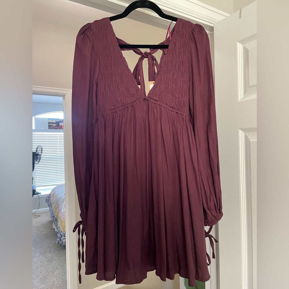 Adorable maroon long sleeve dress